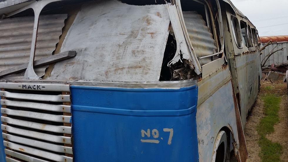1953_MACK_vintage_Bus-F-L 1953_MACK_vintage_Bus-F-L