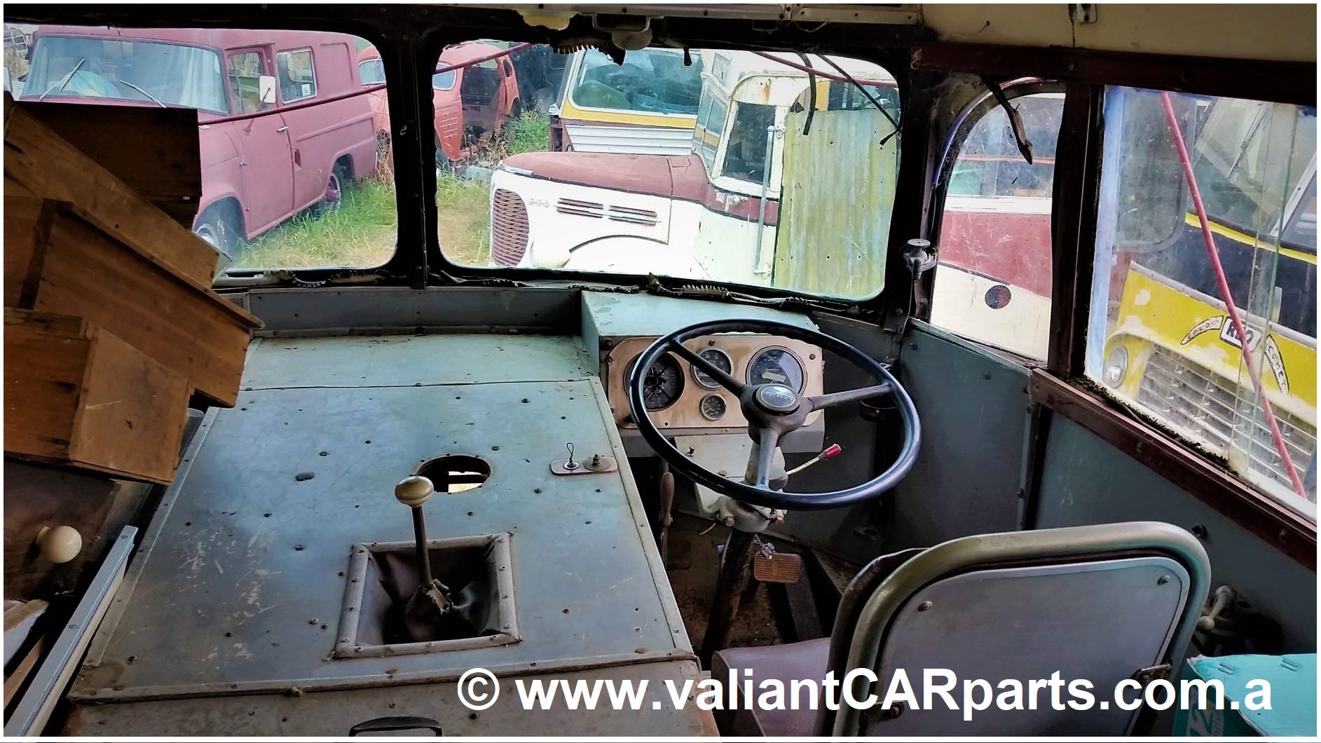 1954_WB22_WHITE_Lismore_vintage_bus_Coach_for_sale-Cockpit 1954_WB22_WHITE_Lismore_vintage_bus_Coach_for_sale-Cockpit
