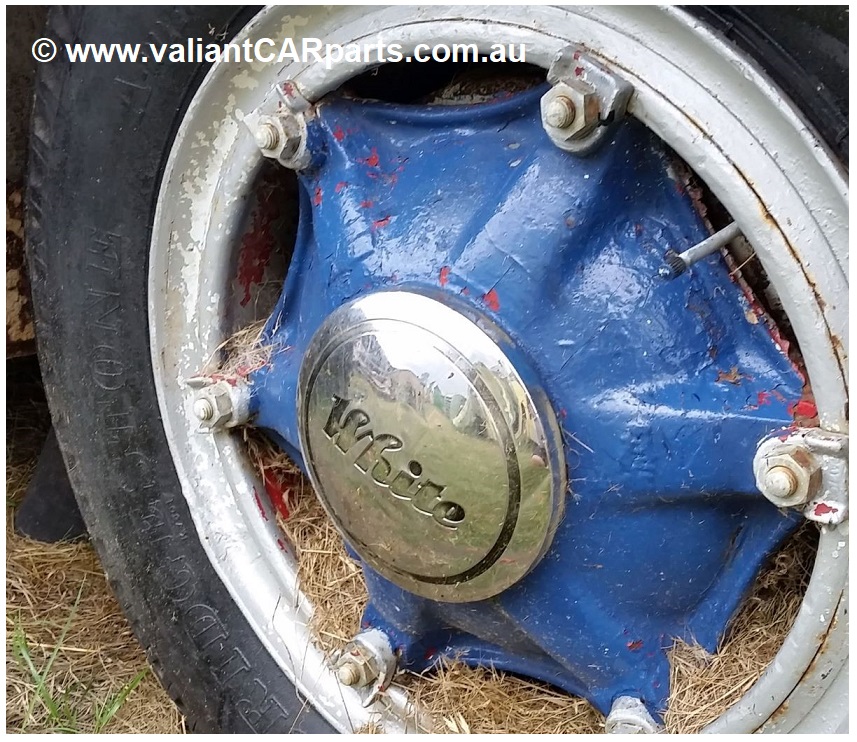1954_WB22_WHITE_Lismore_vintage_bus_Coach_for_sale-Wheel_hubcap 1954_WB22_WHITE_Lismore_vintage_bus_Coach_for_sale-Wheel_hubcap