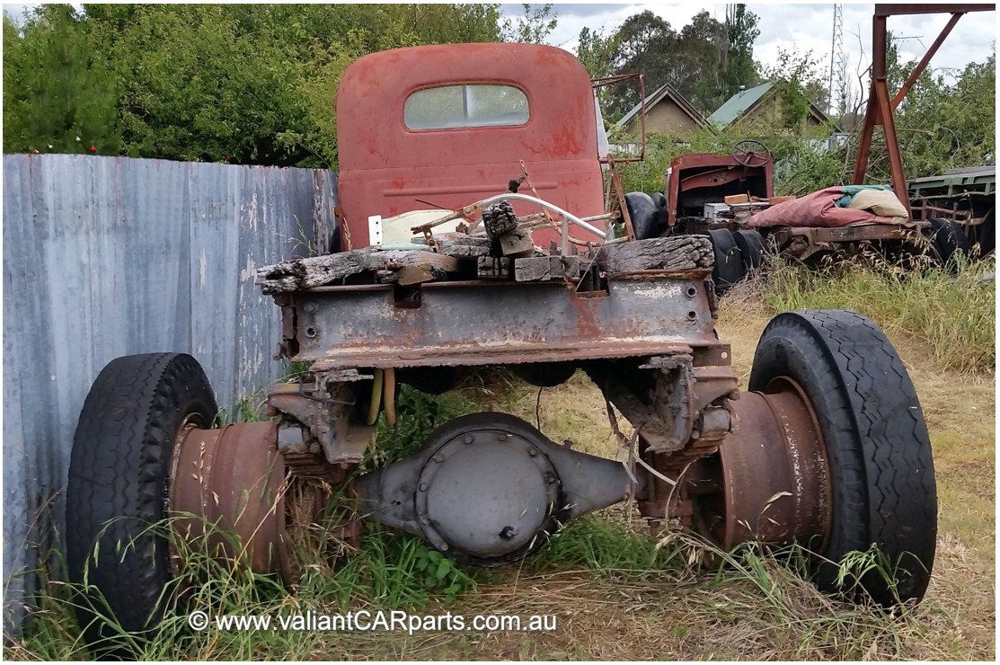 1960_F22_REO_GOLD_COMET_CAB_CHASSIS_truck-4 1960_F22_REO_GOLD_COMET_CAB_CHASSIS_truck-4