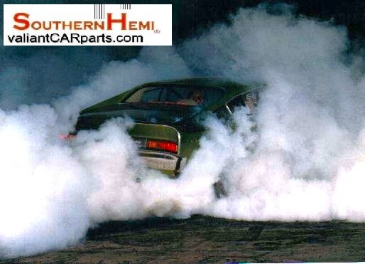 Southern_Hemi_Chrysler_Valiant_BURNOUT_Wins-Newy_Speedway_-SH_vcps